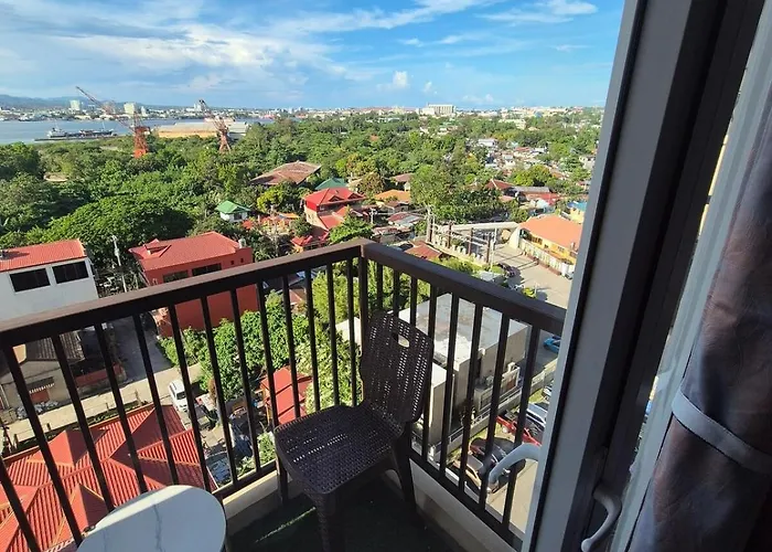 Apartment Unit With Panoramic Seaview Lapu-Lapu City