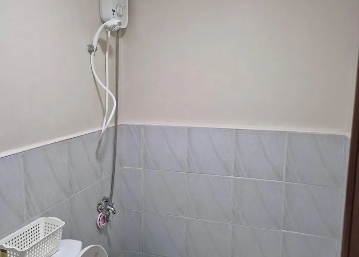 Unit With Panoramic Seaview